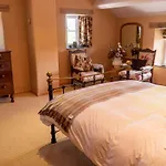 Crake Trees Manor