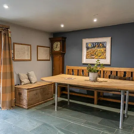 Crake Trees Manor * Crosby Ravensworth